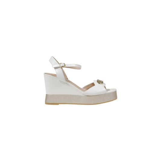 Cream Leather Sandal