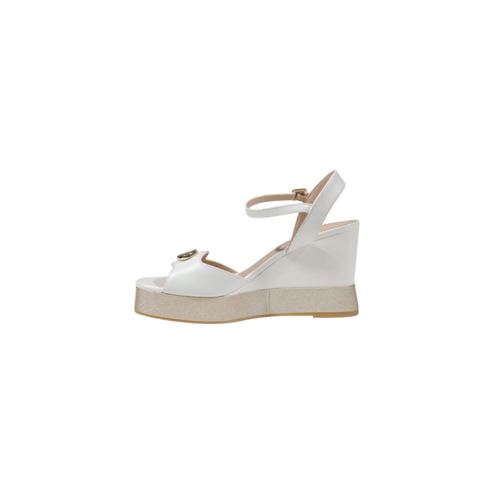 Cream Leather Sandal