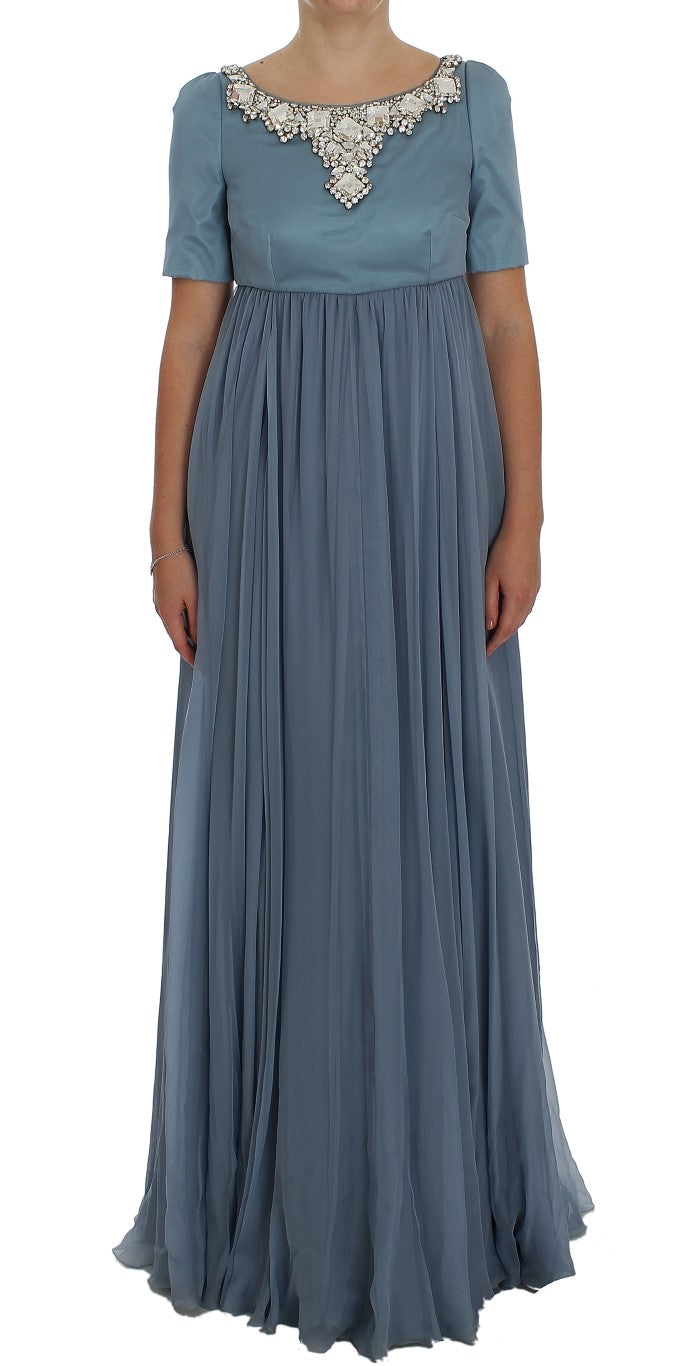 Elegantes, mit Kristallen verziertes Seidenkleid