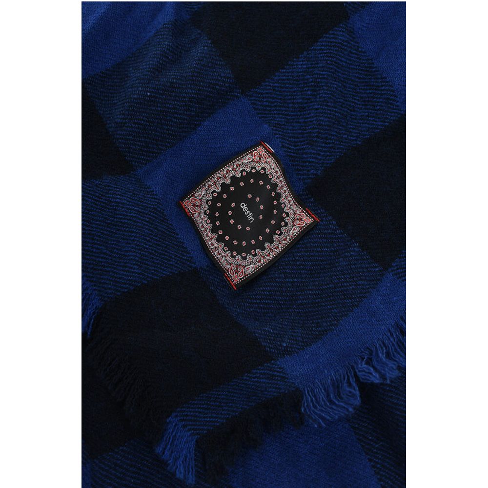 Checked Scarf with Fringes